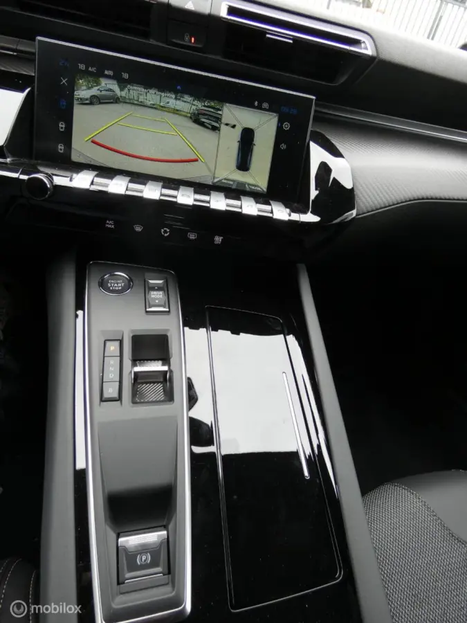 1.6 Plug-in Hybrid 195 Allure