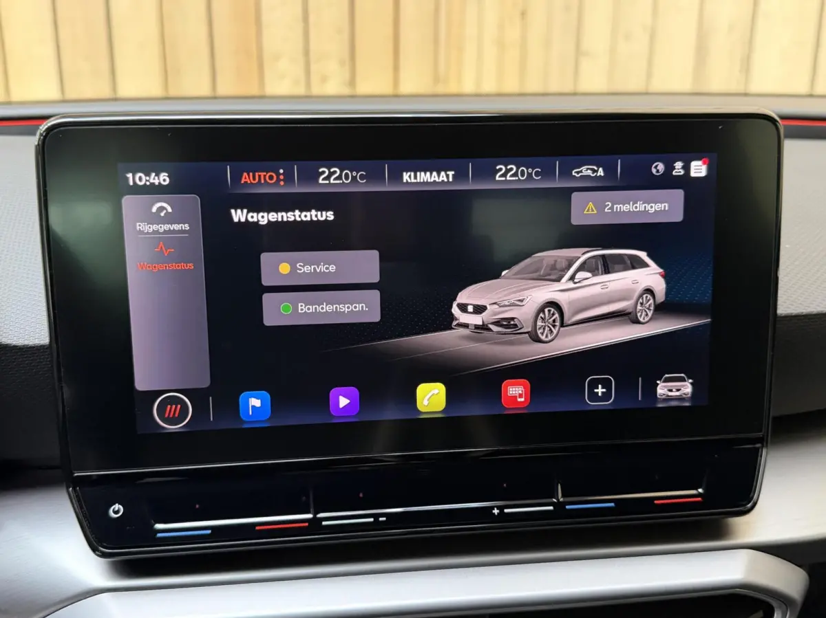 1.0 eTSI FR Business Intense Automaat | Metaalkleur | Apple CarPlay/Android Auto Full-link | LED verlichting | Climate control | Cruise control adaptief | Navigatiesysteem | Achteruitrijcame