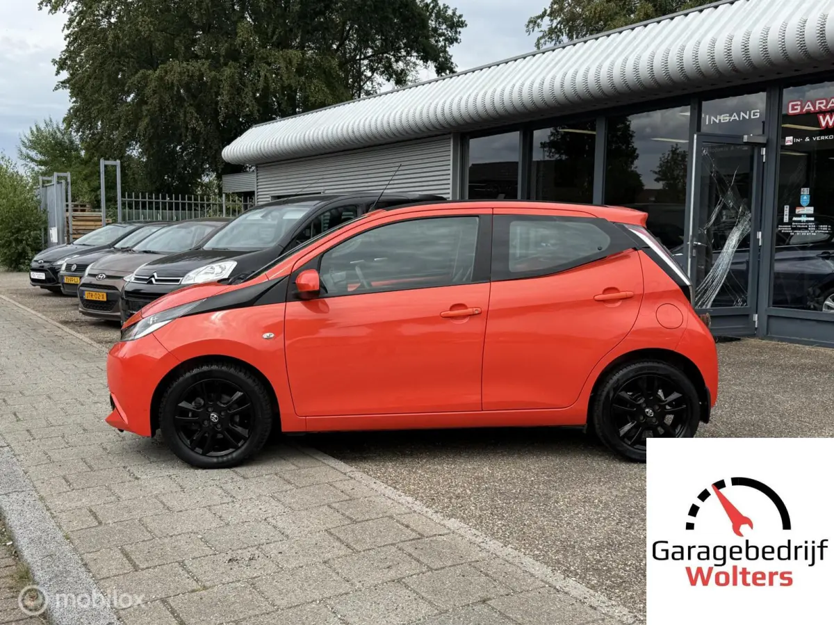 1.0 VVT-i x-wave CAMERA CABRIO AIRCO 5DRS NW APK