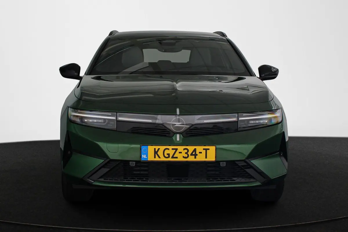58 kWh Business Edition Automaat Facelift 360 Camera Stoelverwarming