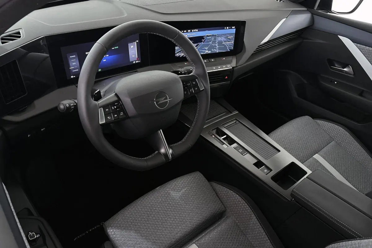 58 kWh Business Edition Automaat Facelift 360 Camera Stoelverwarming