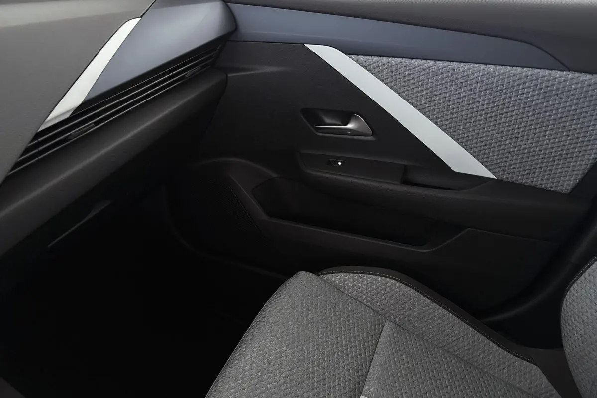 58 kWh Business Edition Automaat Facelift 360 Camera Stoelverwarming