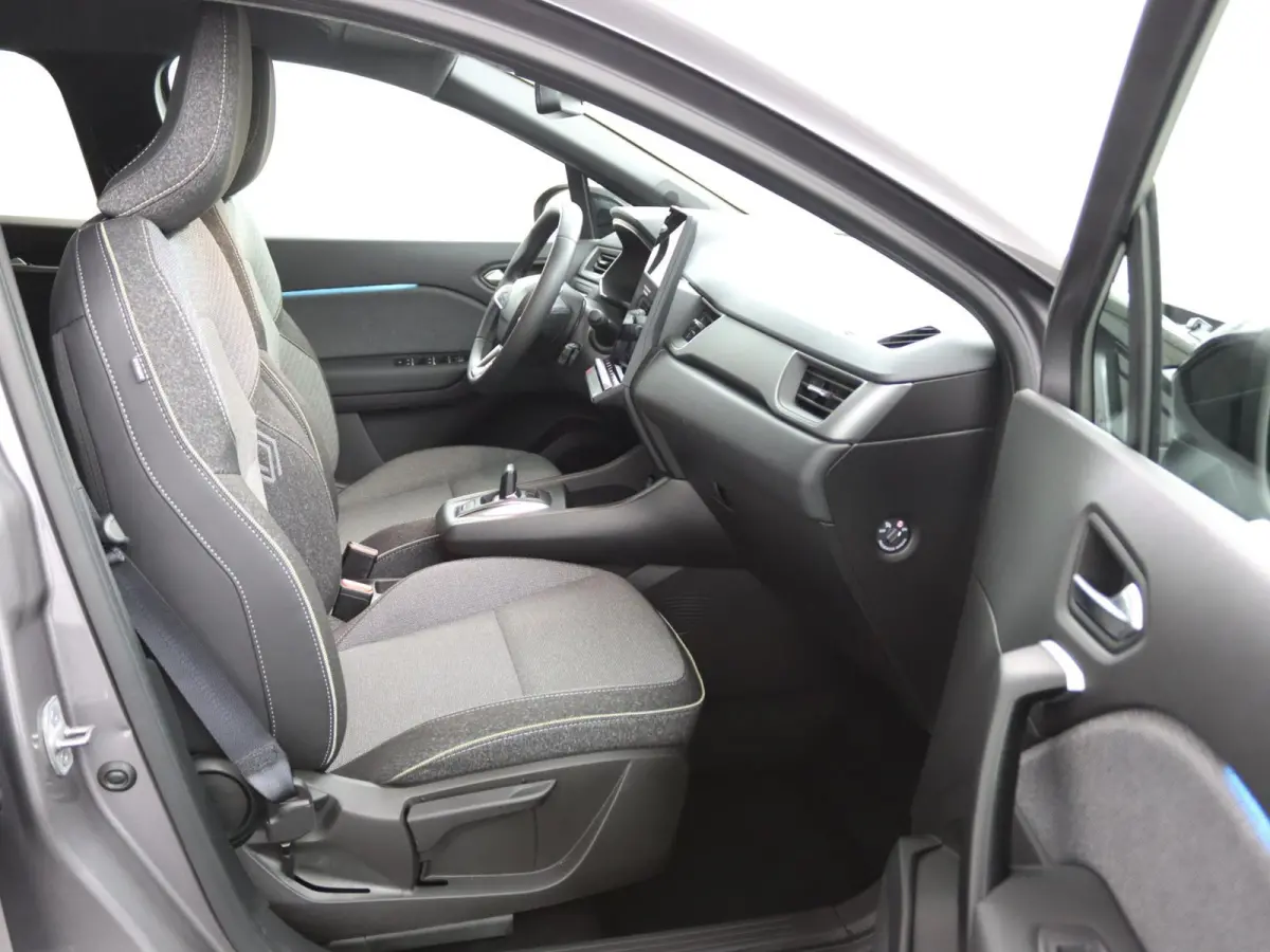 techno full hybrid E-Tech 160 | Google Navigatie | Parkeercamera | Climate Control |
