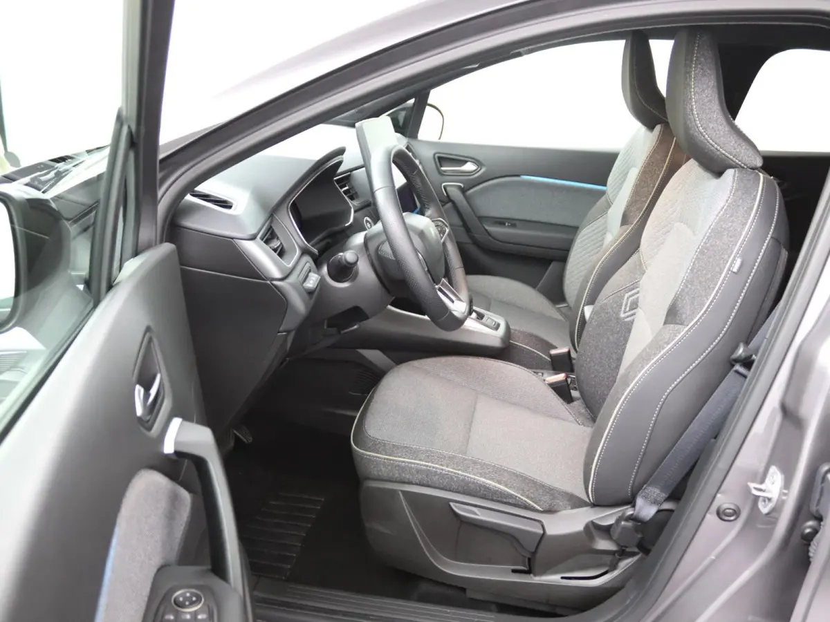 techno full hybrid E-Tech 160 | Google Navigatie | Parkeercamera | Climate Control |