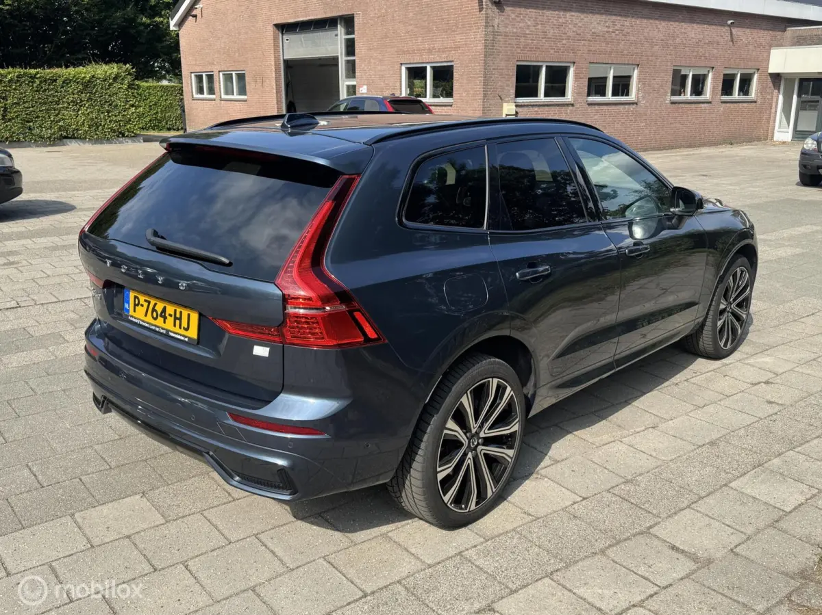2.0 T6 Plug-in hybrid AWD R-Design