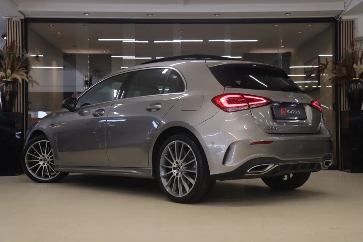 250 e AMG Limited PANO/CARPLAY/360CAM/MEMORY/VOL