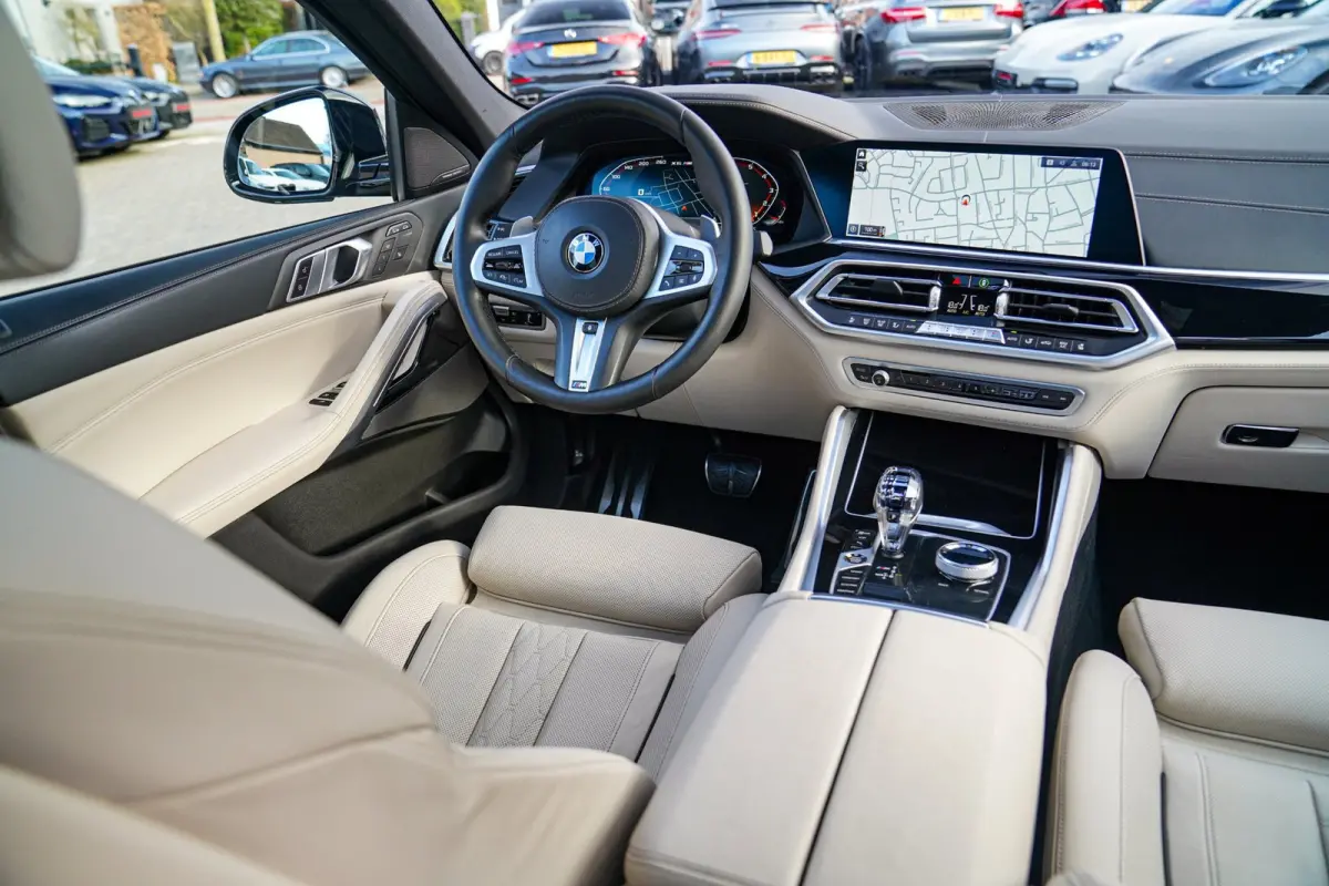 M50i High Executive | Harman/Kardon | Head Up Display | 360 | Stuurwielverwarming | Stoelverkoeling