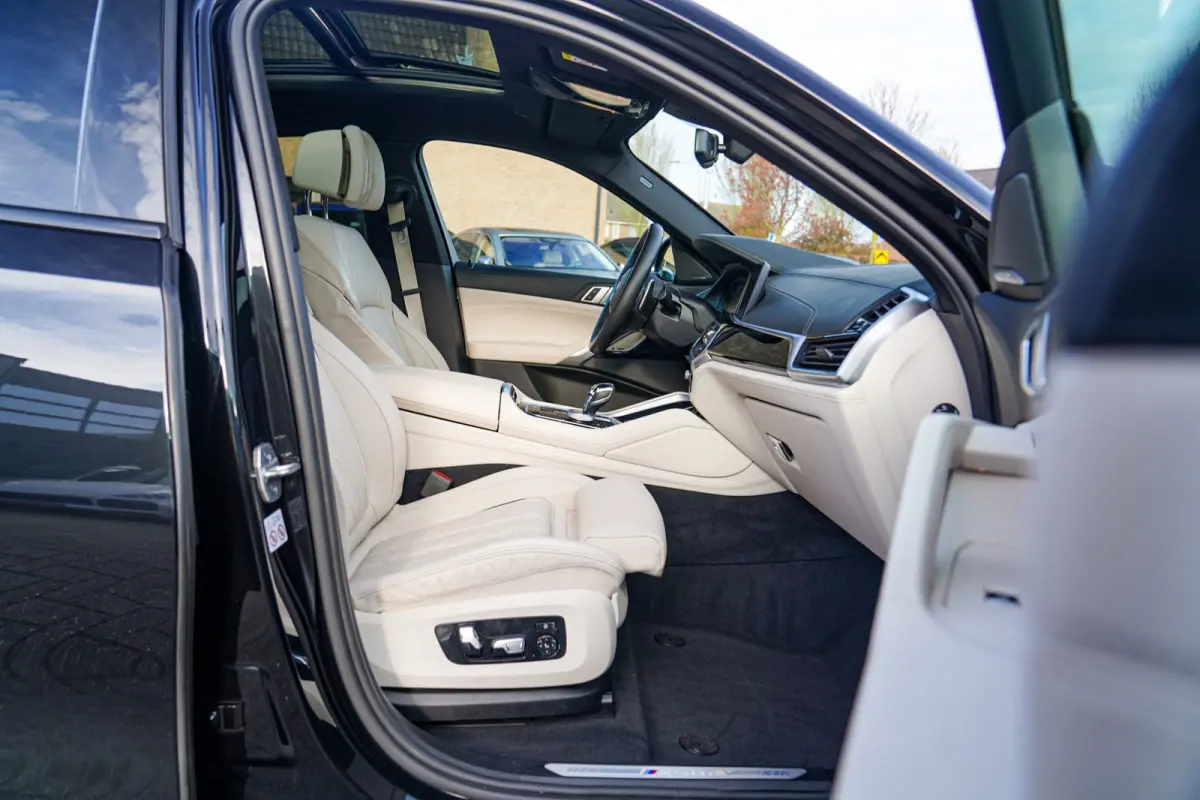 M50i High Executive | Harman/Kardon | Head Up Display | 360 | Stuurwielverwarming | Stoelverkoeling