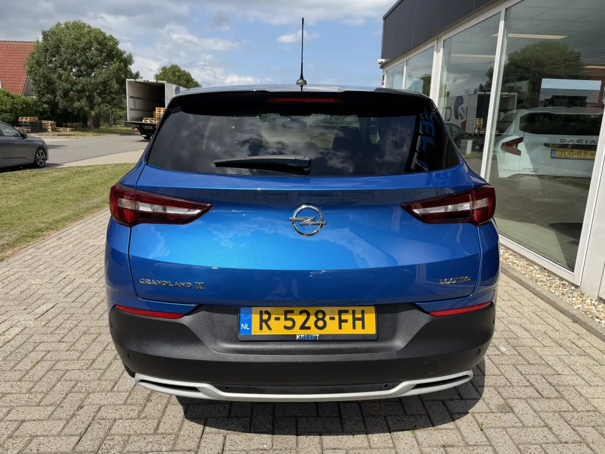 1.2 Turbo Ultimate Stoelverwarming | App Connect