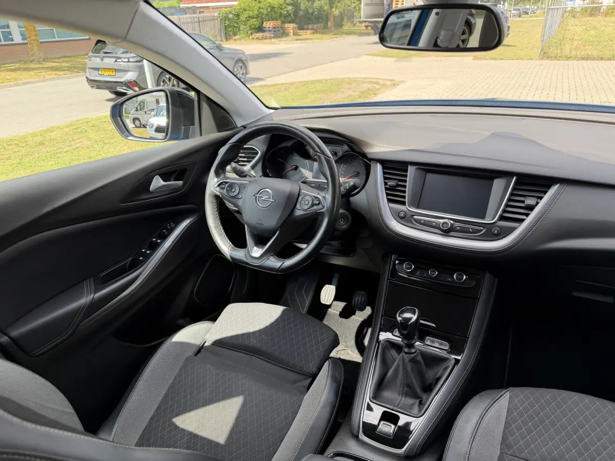 1.2 Turbo Ultimate Stoelverwarming | App Connect