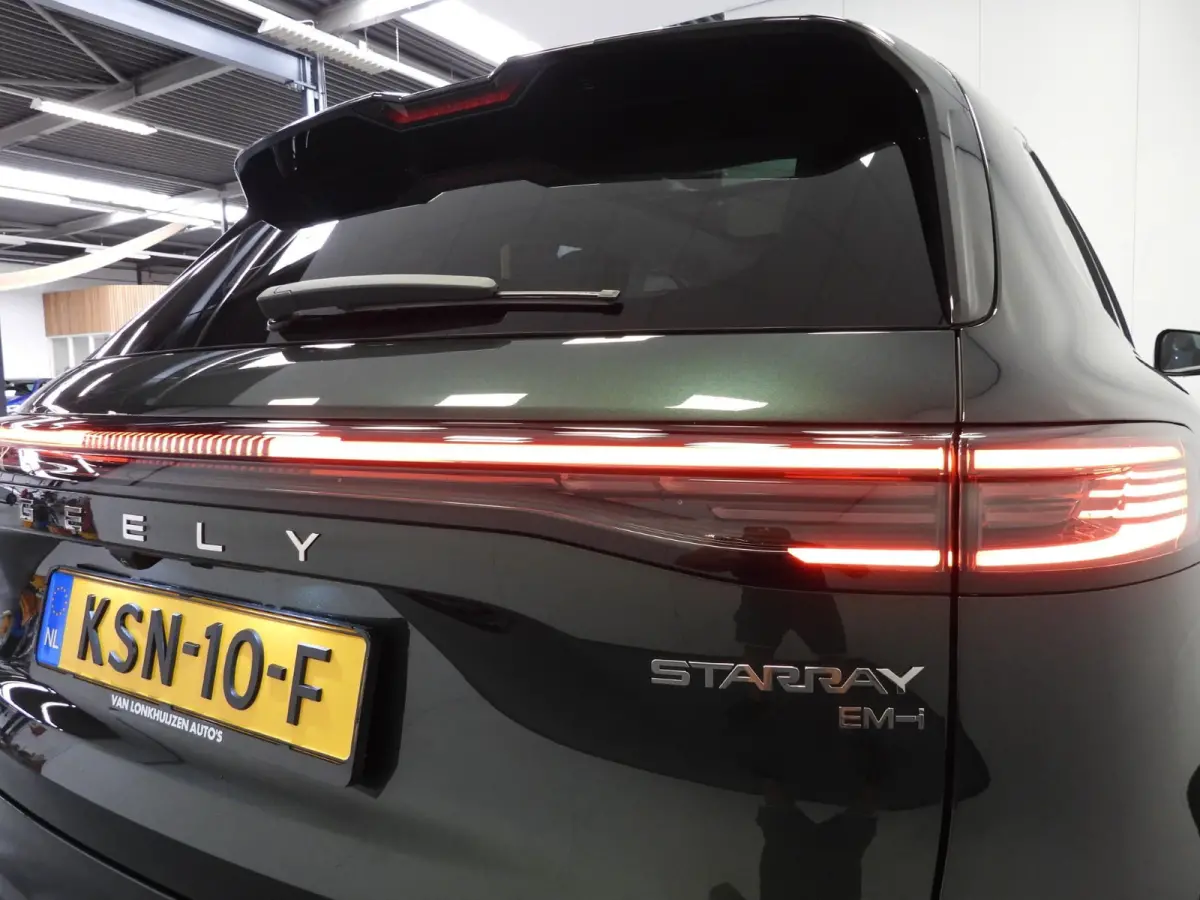 1.5 Max+ PHEV 138KM ELEKTRISCH BEREIK/LEER/SCHUIFDAK/19"LMV!