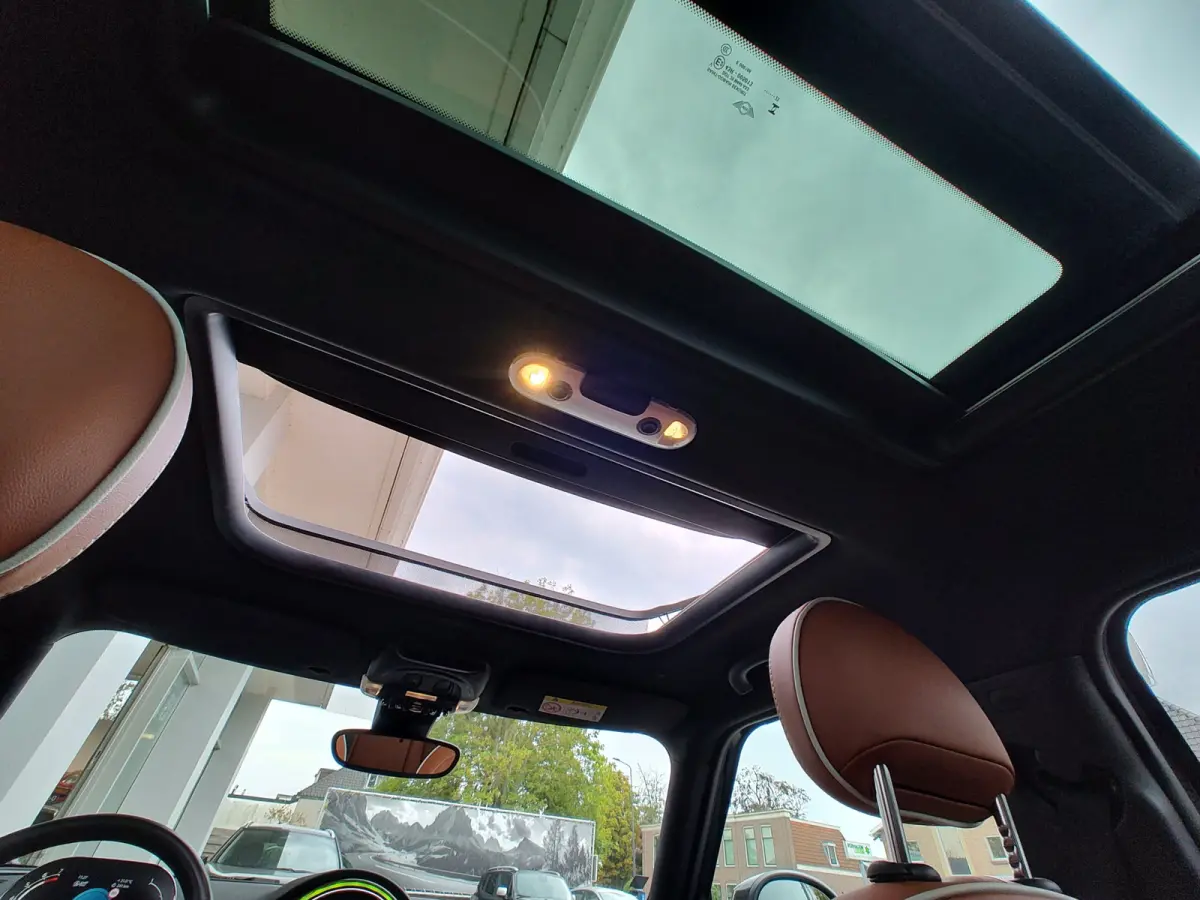 1.5 COOPER CLASSIC AUTOMAAT Bruin leder | Keyless | Open dak | Stoelverwarming