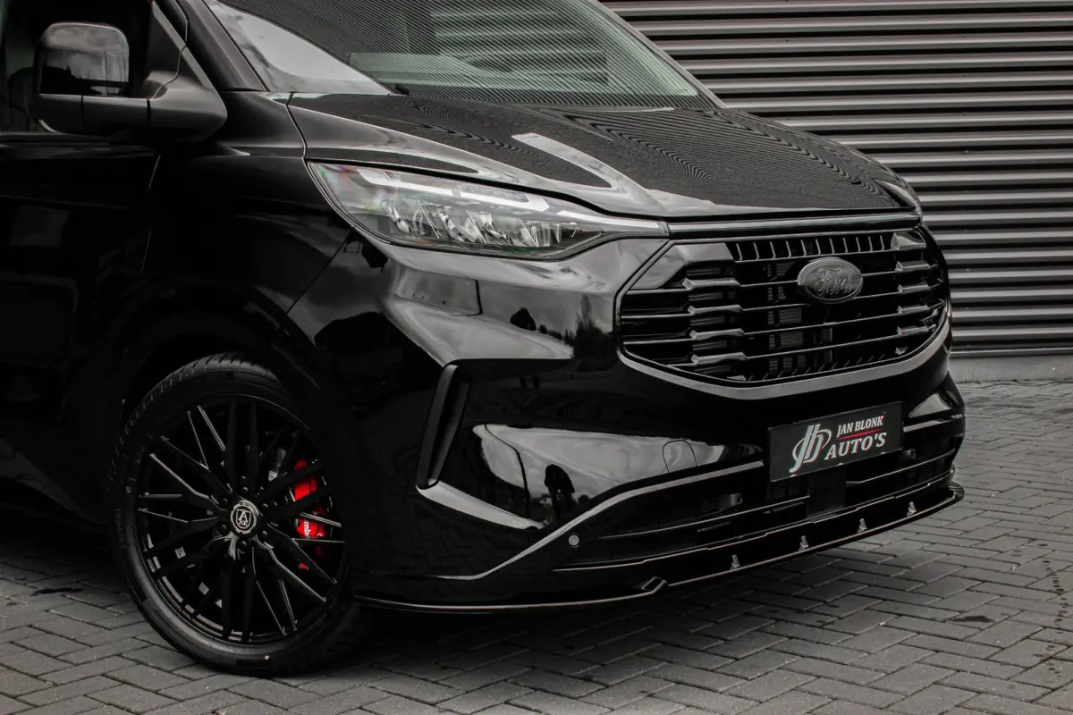 320 2.0 TDCI L2H1 Limited 170PK JB-EDITION / DRIVER ASSISTANCE PACK / 3- ZITS / MY2024 / CAMERA / ADAP.CRUISE