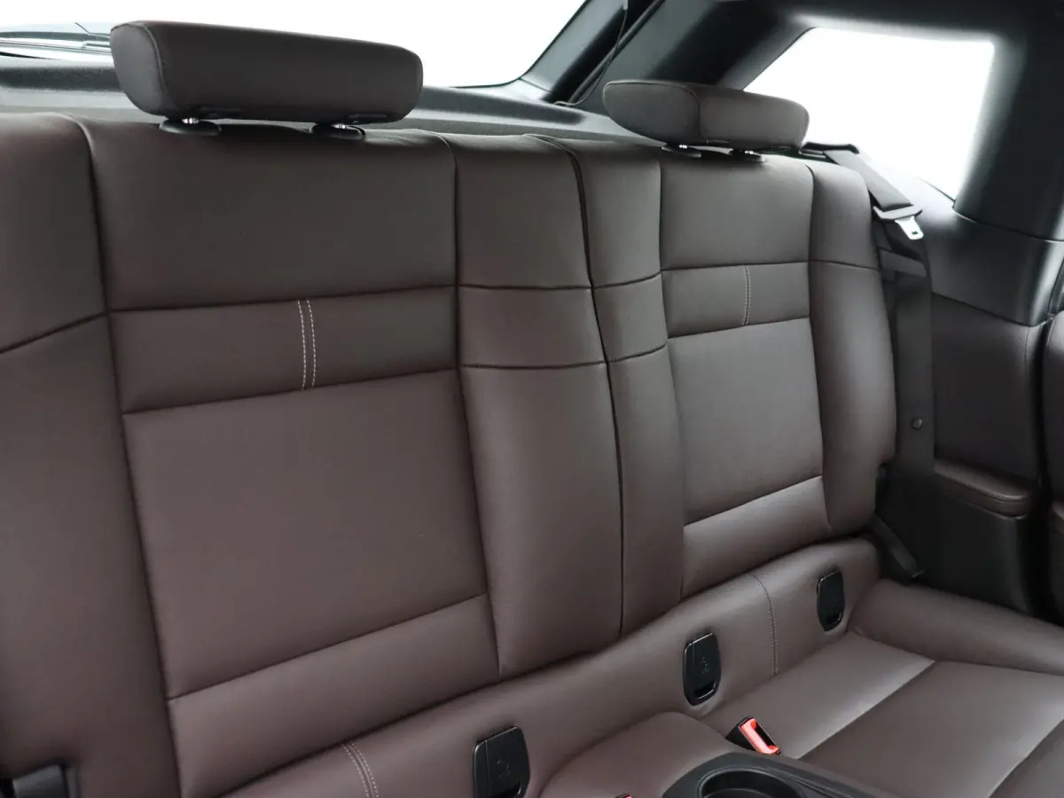 120 Ah Sportpakket | Achteruitrijcamera | Schuif-/ Kanteldak | Navigatie Prof | Apple Carplay |20''