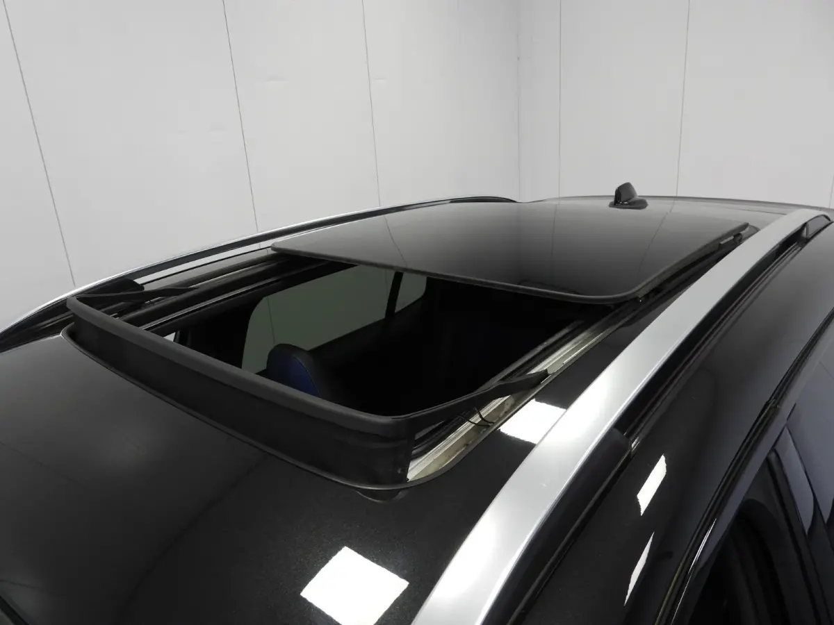 1.5 PHEV BlackEdition NAVI/360CAM/SCHUIFDAK/LED/20"LMV!