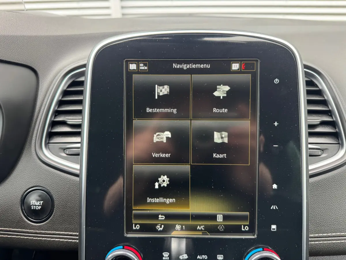 1.3 TCe Bose Automaat,7p. Audio/Navigatie,Carplay,Parksensoren/Camera,