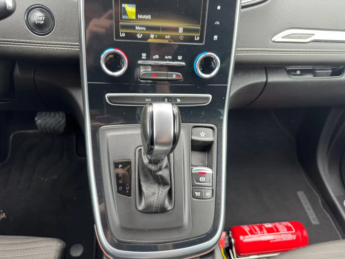 1.3 TCe Bose Automaat,7p. Audio/Navigatie,Carplay,Parksensoren/Camera,
