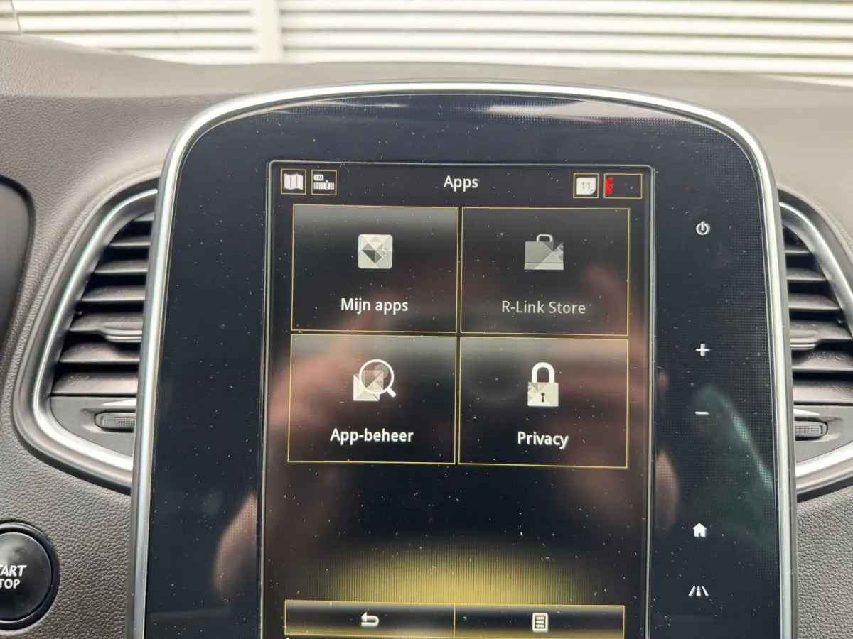 1.3 TCe Bose Automaat,7p. Audio/Navigatie,Carplay,Parksensoren/Camera,