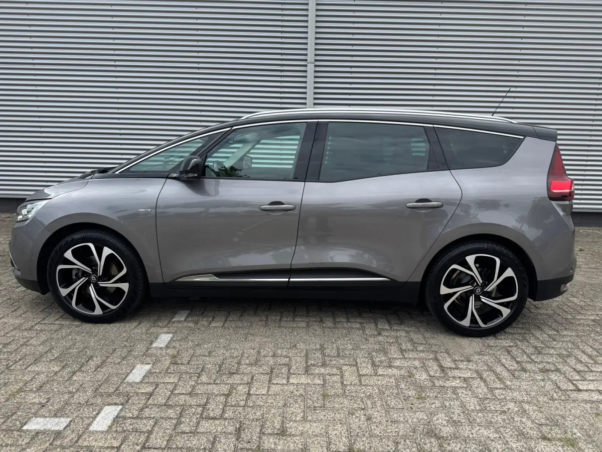 1.3 TCe Bose Automaat,7p. Audio/Navigatie,Carplay,Parksensoren/Camera,