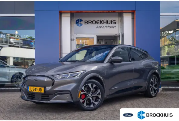 Extended First Edition AWD 98 kWh | Adaptief Cruise control | Elek. stoelen met geheugen | Achteruitrijcamera / 360 Camera | Winterpack | B&O | Led koplampen | Cruise control adaptief met St