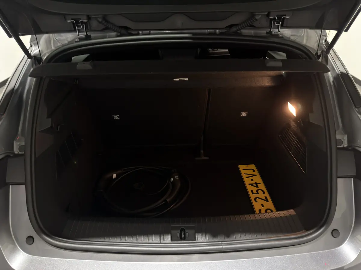 EV40 Boost Charge Equilibre | Airco | LED koplampen | apple carplay | ACC