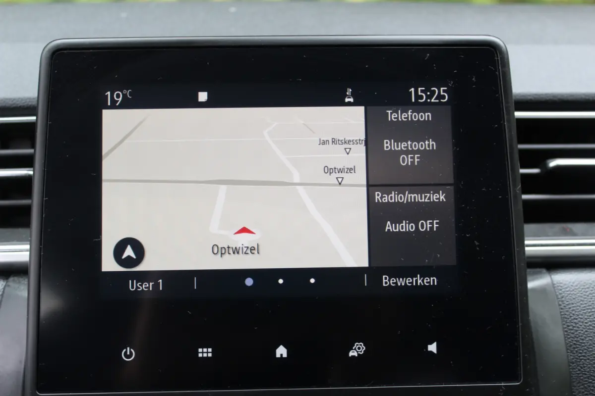 1.0 TCe 100 Intens 100PK | Parkeercamera | Navigatie | Parkeersensoren | Climate Control