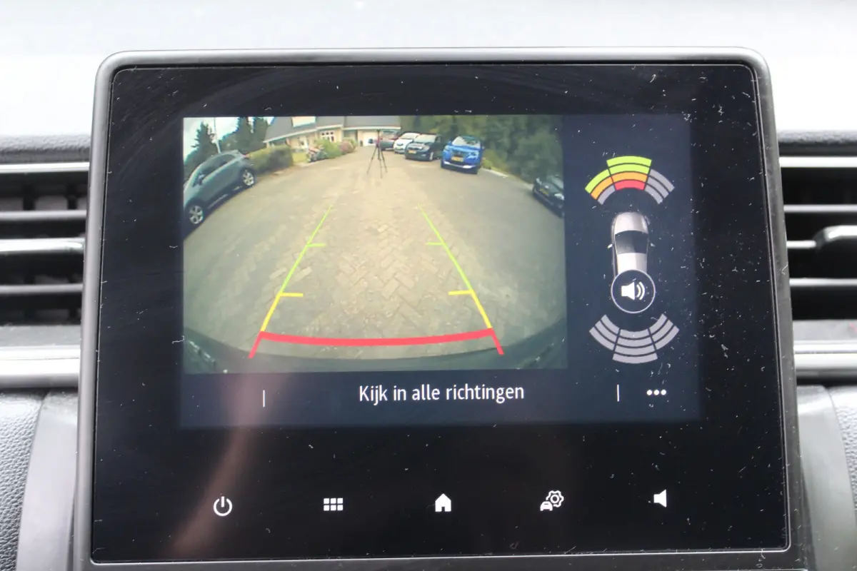 1.0 TCe 100 Intens 100PK | Parkeercamera | Navigatie | Parkeersensoren | Climate Control