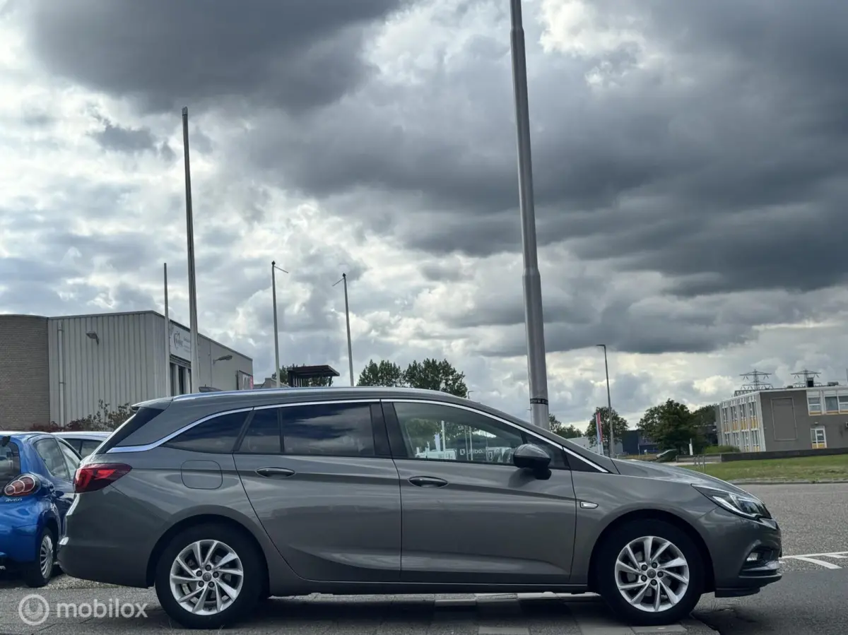 1.4 Innovation|Carplay ½ Leer Keyle