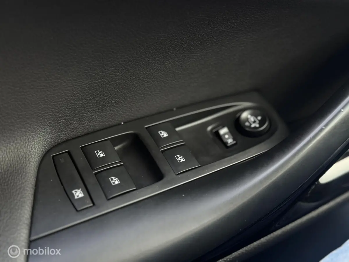 1.4 Innovation|Carplay ½ Leer Keyle
