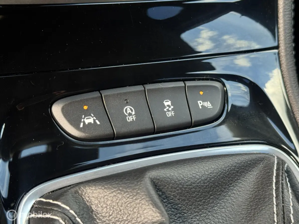1.4 Innovation|Carplay ½ Leer Keyle