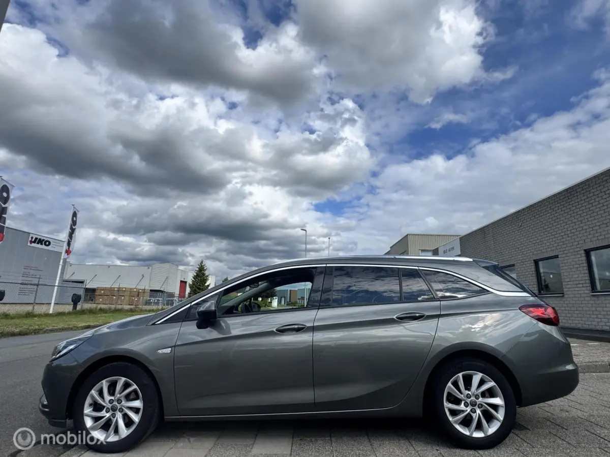 1.4 Innovation|Carplay ½ Leer Keyle