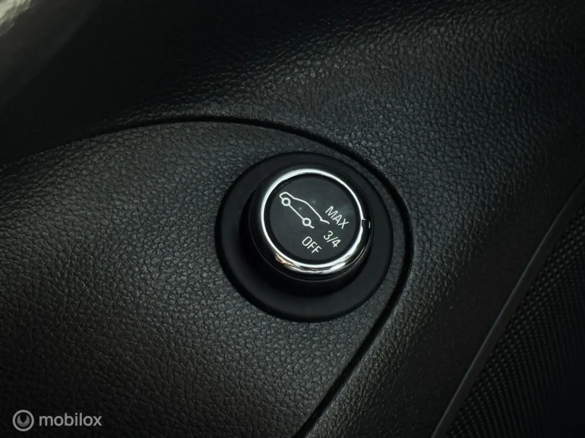 1.4 Innovation|Carplay ½ Leer Keyle