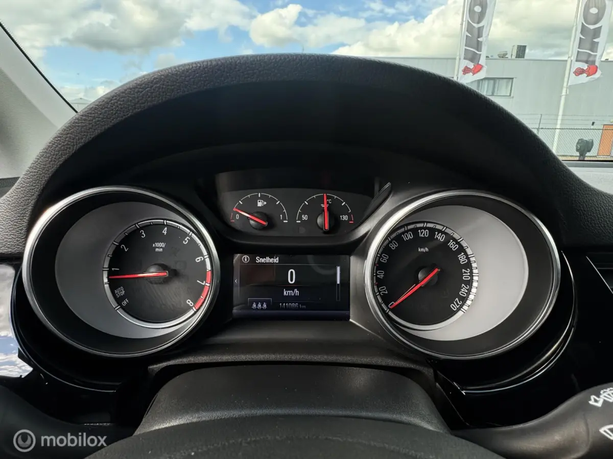 1.4 Innovation|Carplay ½ Leer Keyle