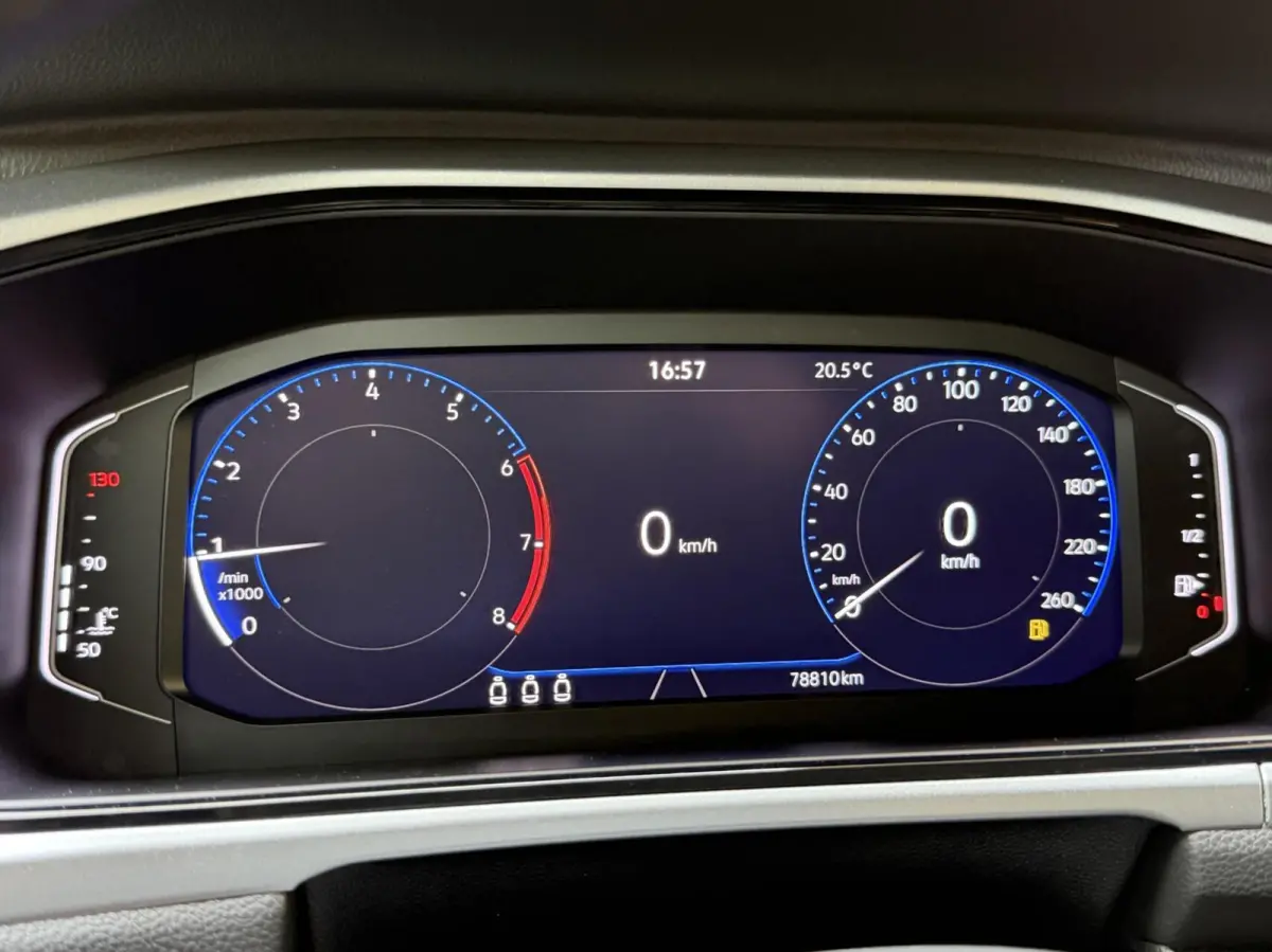 1.0 TSI Life 75 Edition Apple CarPlay/Android Auto | Airconditioning | Cruise control adaptief | LED koplampen | Lichtmetalen velgen | Rijstrooksensor | Getint glas | Achteruitrijcamera