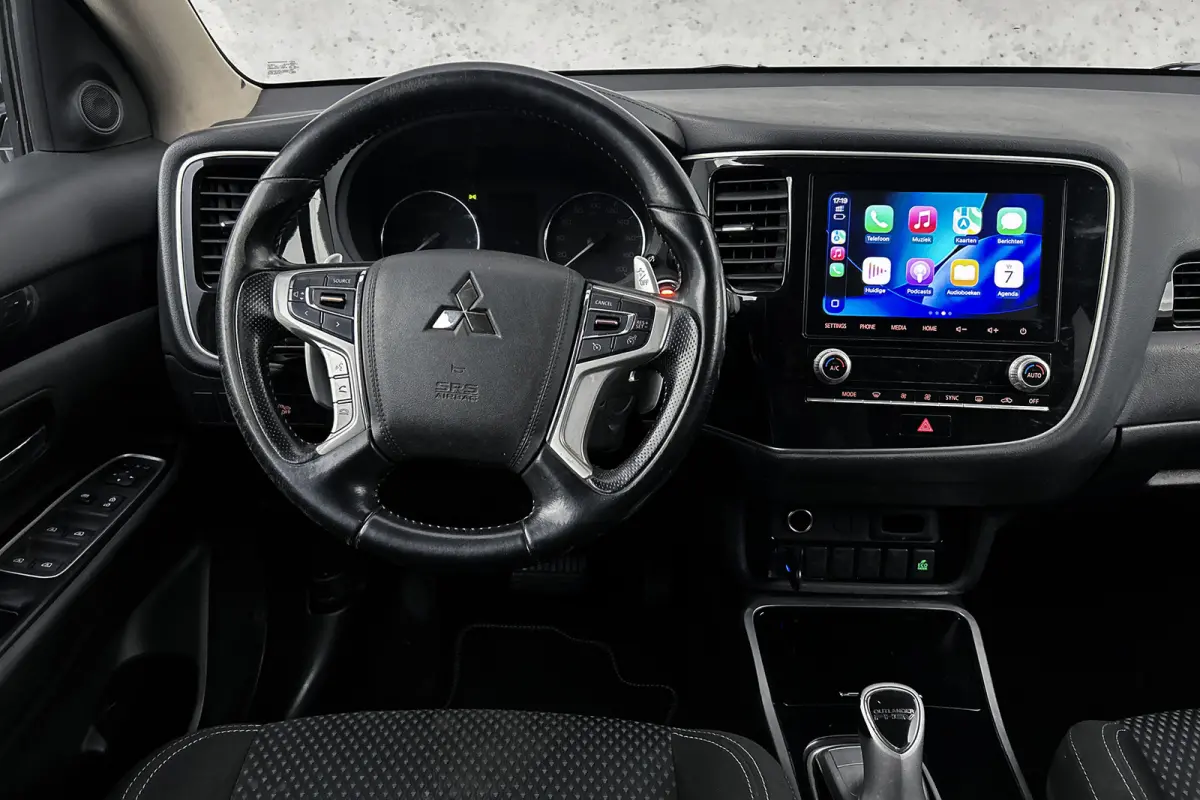 2.4 PHEV Pure | Trekhaak | Camera | Stoelverwarming | Airco