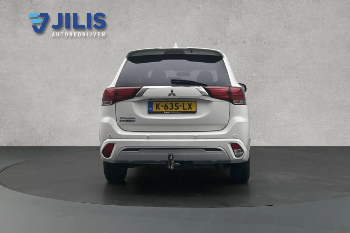 2.4 PHEV Pure | Trekhaak | Camera | Stoelverwarming | Airco
