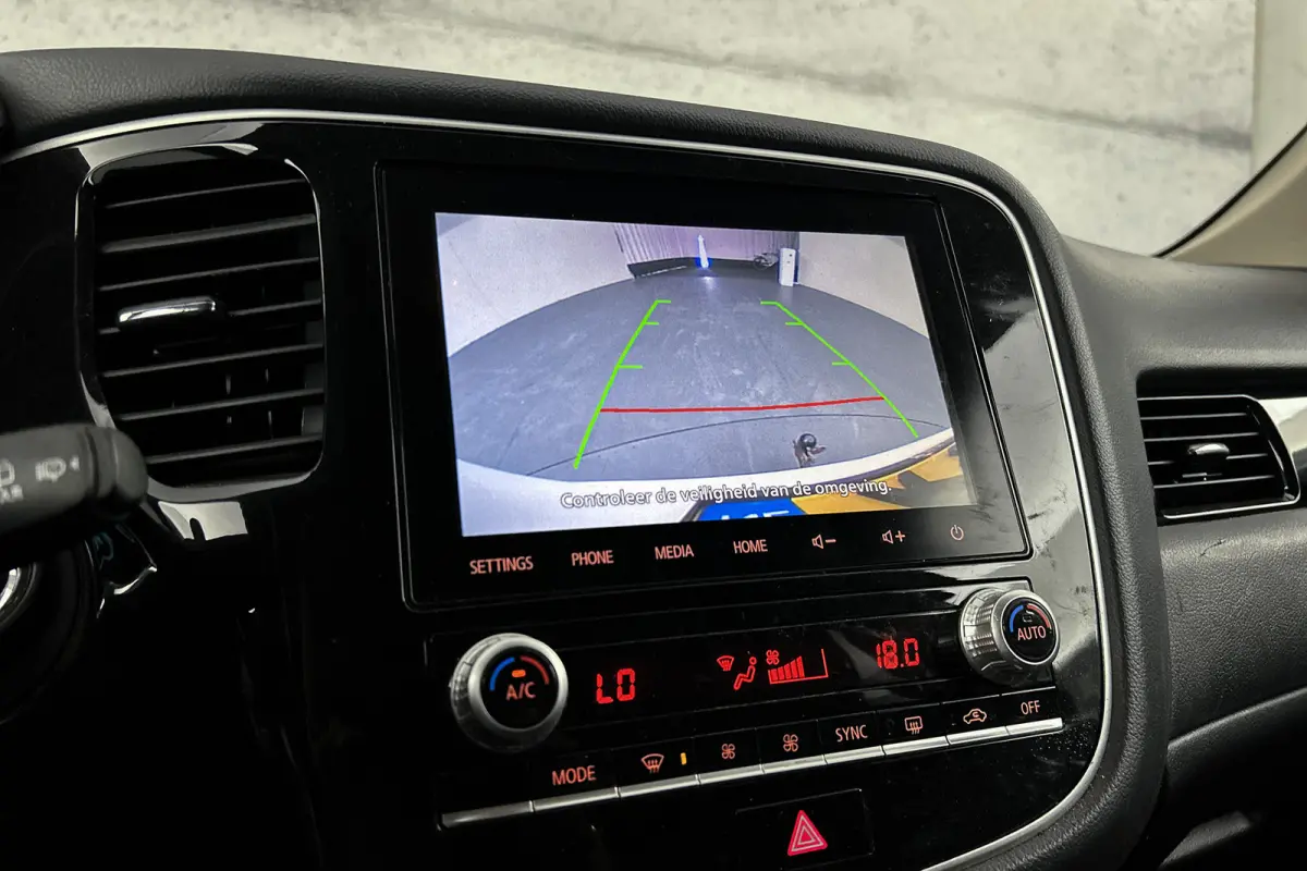 2.4 PHEV Pure | Trekhaak | Camera | Stoelverwarming | Airco