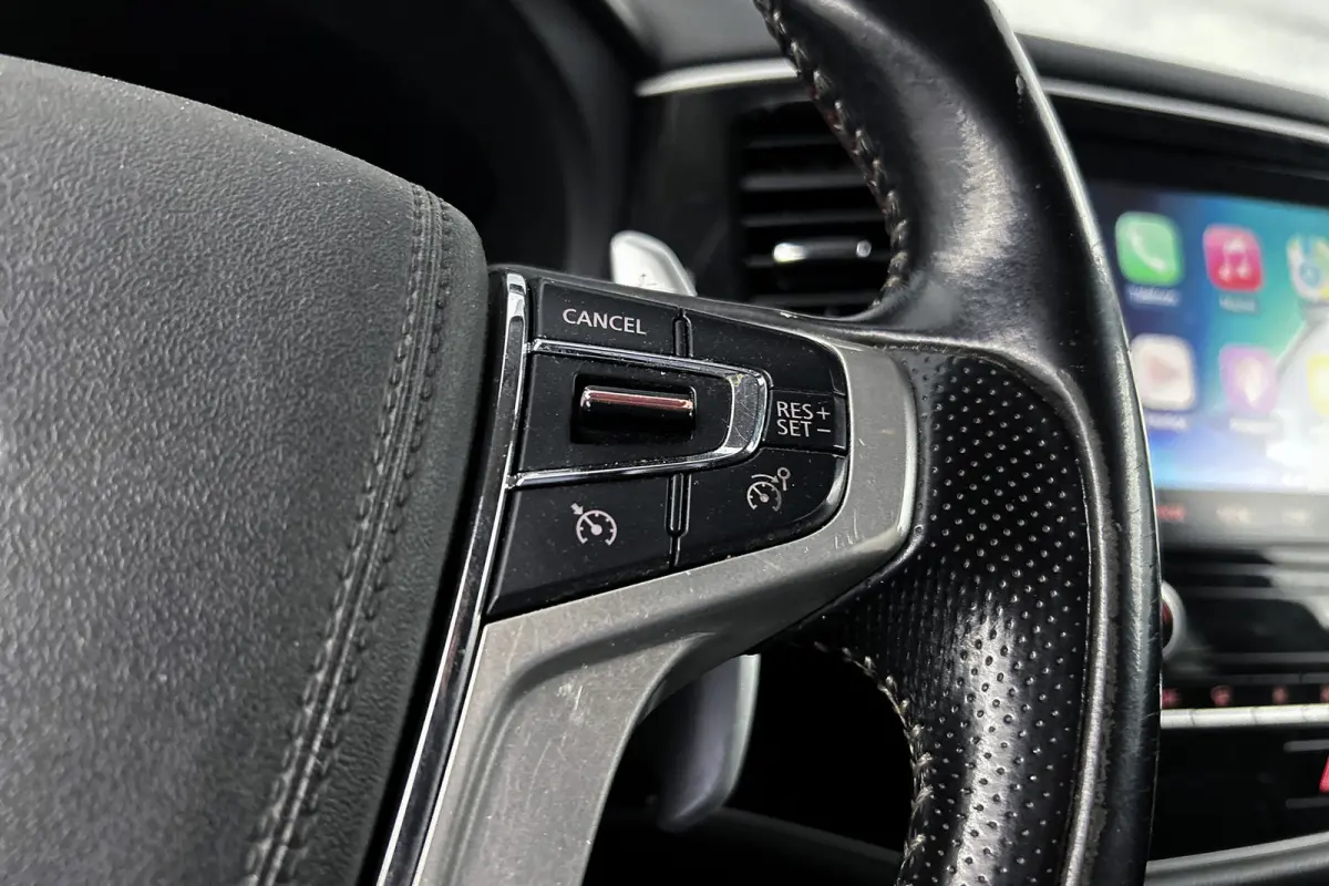 2.4 PHEV Pure | Trekhaak | Camera | Stoelverwarming | Airco