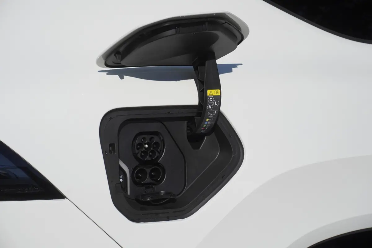 40 eDrive M Sportpakket Pro | Highway Assistant |  BMW Digital Premium |  Innovation Pack | Panoramadak