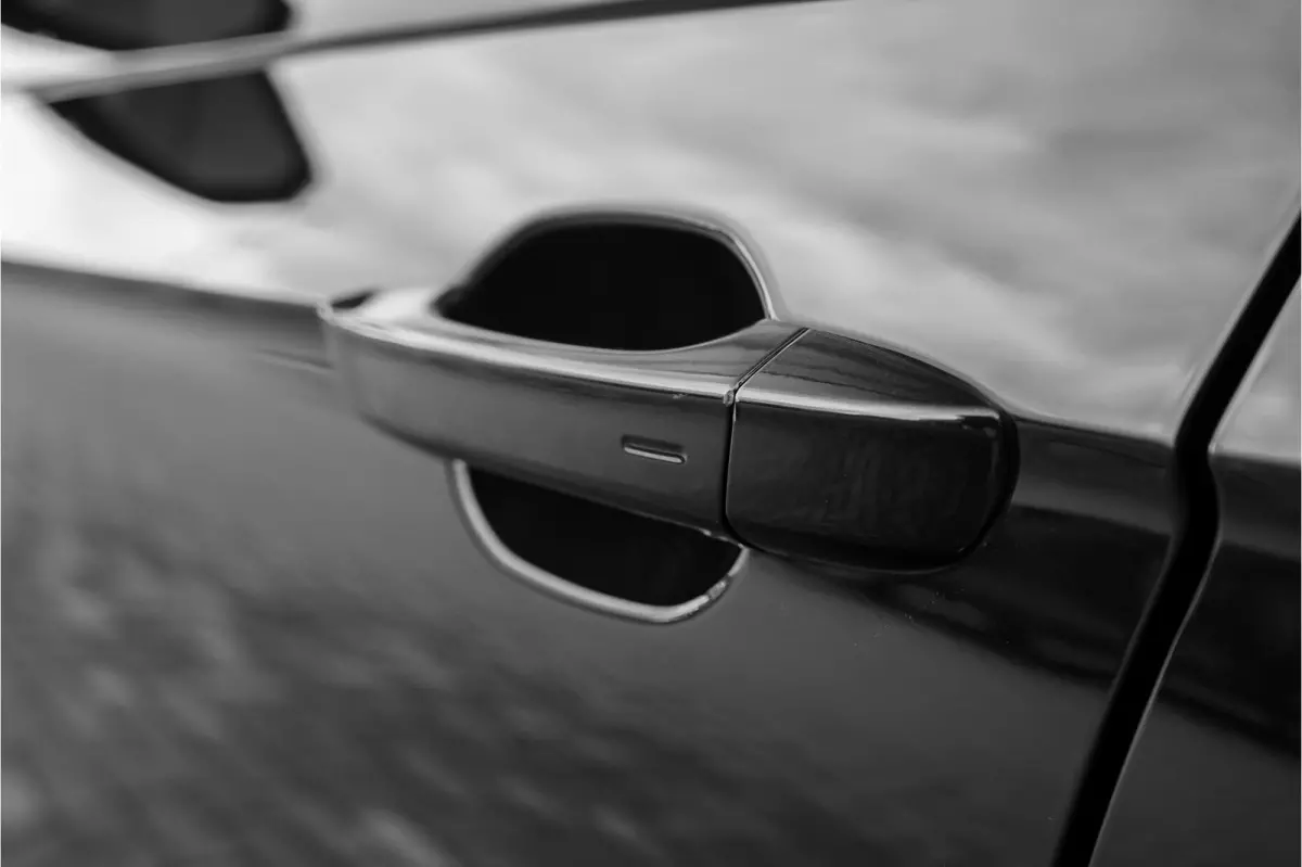 1.0 TSI R-Line Pano Camera IQ Light ACC Virtual Cockpit