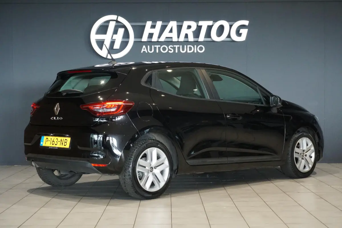 1.0 TCe Zen + CARPLAY / PDC / NAVIGATIE
