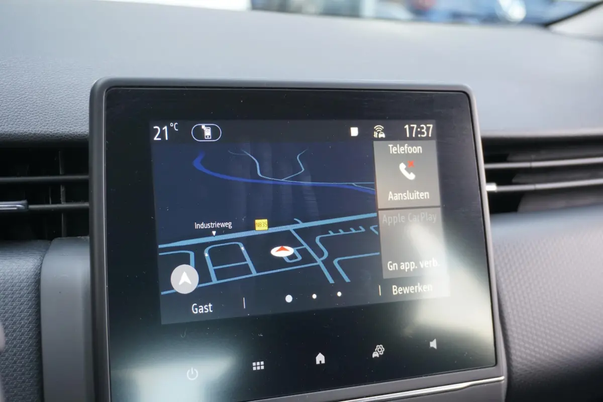 1.0 TCe Zen + CARPLAY / PDC / NAVIGATIE