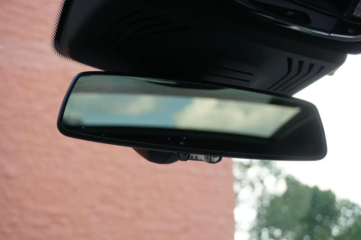 High Executive 80 kWh + PANO / TREKHAAK / 360 CAMERA / HEAD-UP / PREMIUM AUDIO