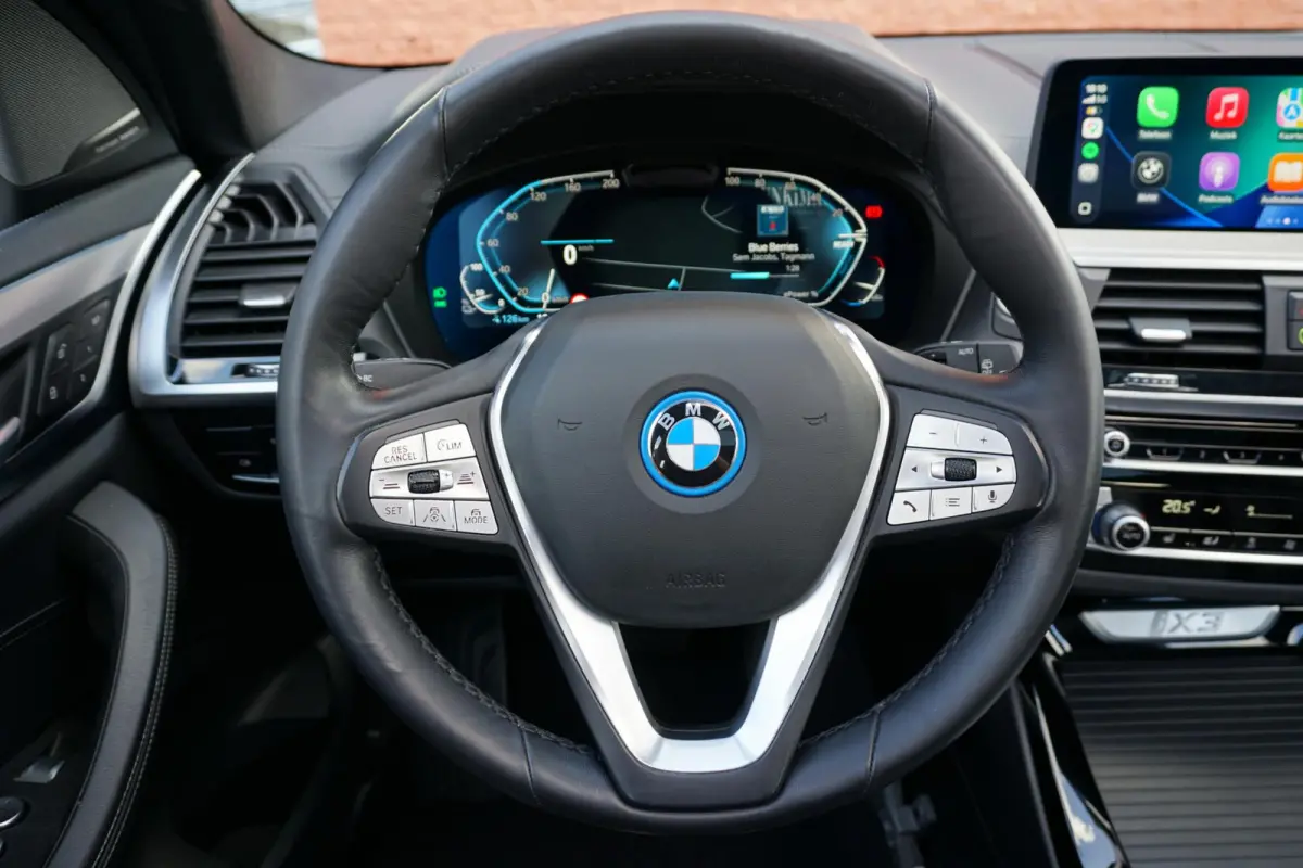 High Executive 80 kWh + PANO / TREKHAAK / 360 CAMERA / HEAD-UP / PREMIUM AUDIO