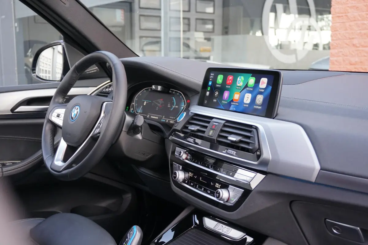 High Executive 80 kWh + PANO / TREKHAAK / 360 CAMERA / HEAD-UP / PREMIUM AUDIO