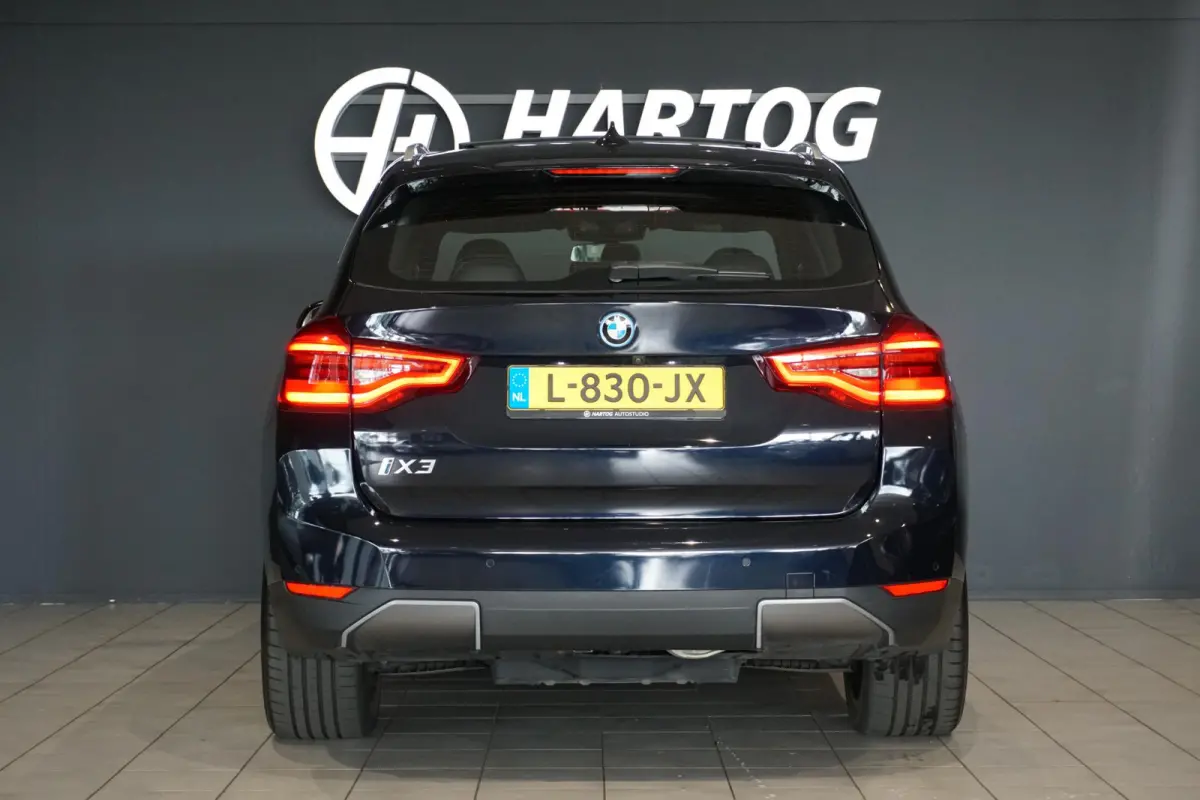 High Executive 80 kWh + PANO / TREKHAAK / 360 CAMERA / HEAD-UP / PREMIUM AUDIO