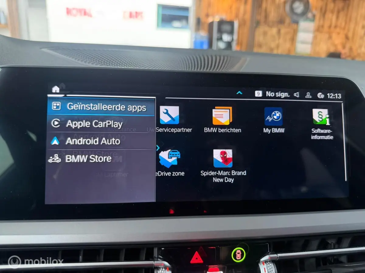 320e|Clima|Carplay|Nieuw staat!