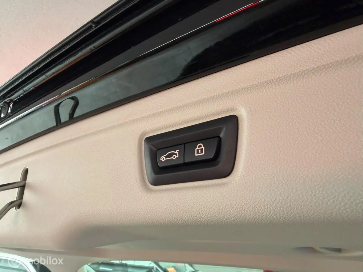 320e|Clima|Carplay|Nieuw staat!
