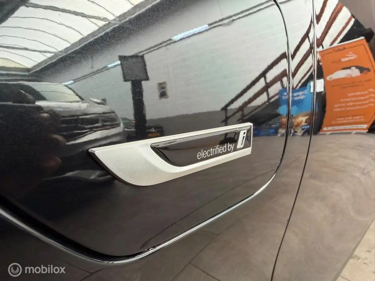 320e|Clima|Carplay|Nieuw staat!
