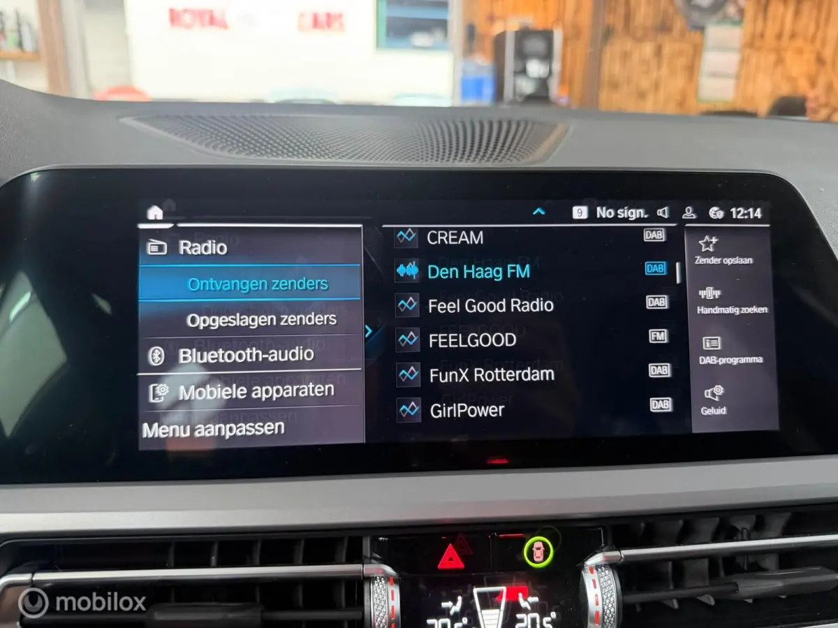320e|Clima|Carplay|Nieuw staat!